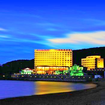 Golden Bay Hotel 5* 